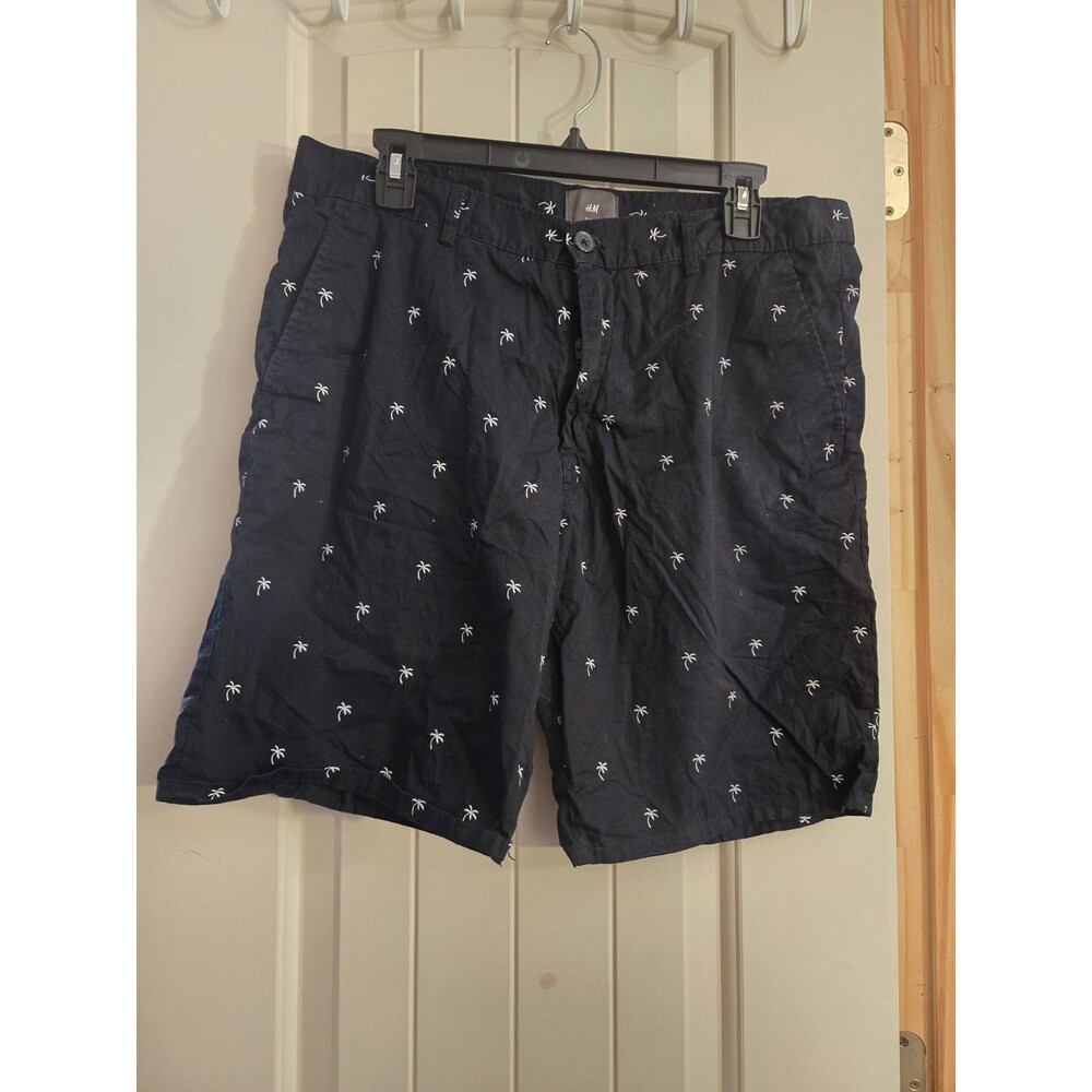 H&M Mens Navy Blue Palm Tree Embroidered Chino Shorts Size 33 Regular Fit